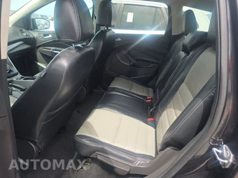 2015 Ford Escape SE – miniatura 13