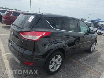 2015 Ford Escape SE – miniatura 4