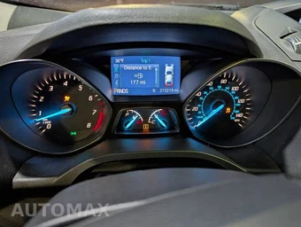 2015 Ford Escape SE - miniatura 13