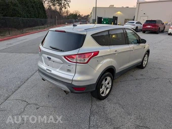 2015 Ford Escape SE - miniatura 16