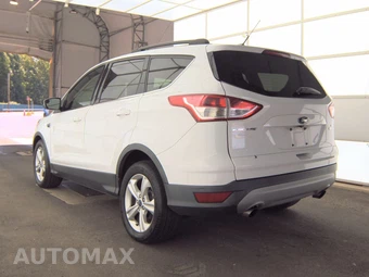 2015 Ford Escape SE – miniatura 6