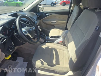 2015 Ford Escape SE – miniatura 7