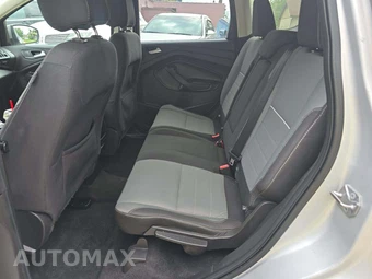 2015 Ford Escape SE – miniatura 10
