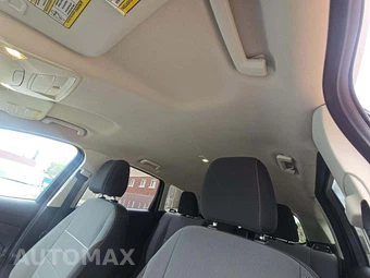 2015 Ford Escape SE – miniatura 8