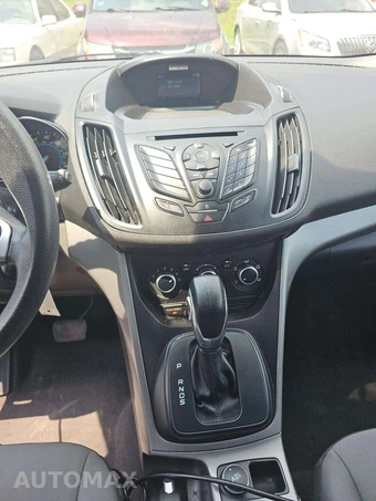 2015 Ford Escape SE – miniatura 7