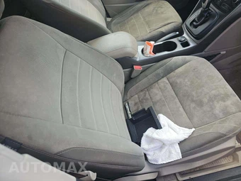 2015 Ford Escape SE – miniatura 18