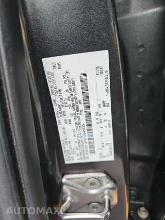 2015 Ford Escape SE – miniatura 15