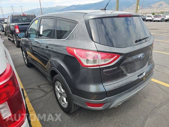 2015 Ford Escape SE – miniatura 6