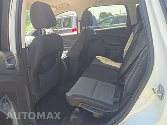 2015 Ford Escape SE – miniatura 10