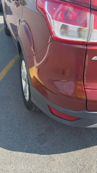 2015 Ford Escape SE - miniatura 24