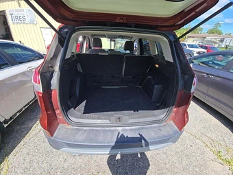 2015 Ford Escape SE - miniatura 14