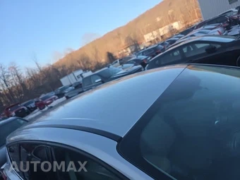 2015 Ford Escape SE – miniatura 12