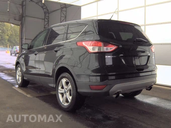 2015 Ford Escape SE – miniatura 6
