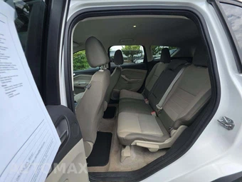 2015 Ford Escape SE – miniatura 13