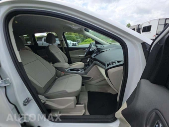 2015 Ford Escape SE – miniatura 18