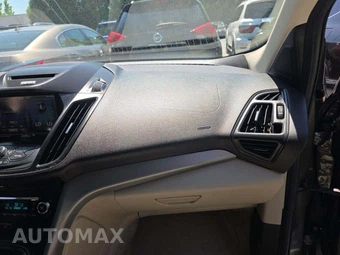 2015 Ford Escape SE – miniatura 19