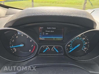 2015 Ford Escape SE – miniatura 9
