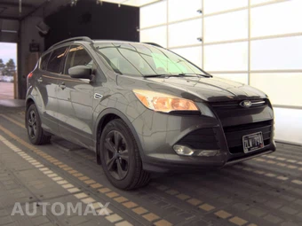 2015 Ford Escape SE - miniatura 3