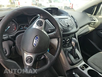 2015 Ford Escape SE - miniatura 11
