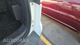 2015 Ford Escape SE – miniatura 28