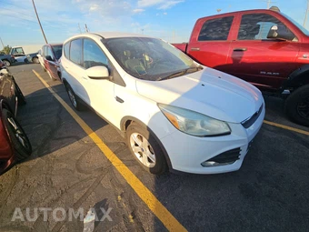 2015 Ford Escape SE – miniatura 3