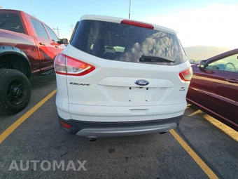 2015 Ford Escape SE – miniatura 5