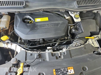2015 Ford Escape SE – miniatura 22