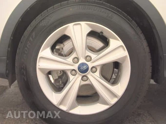 2015 Ford Escape SE – miniatura 9