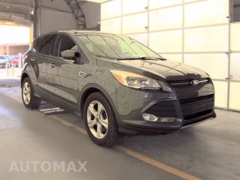 2015 Ford Escape SE – miniatura 3