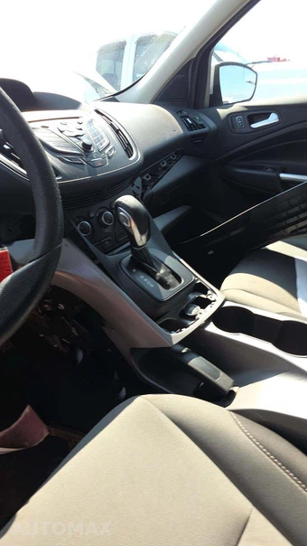 2015 Ford Escape SE – miniatura 31