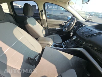 2015 Ford Escape SE – miniatura 8