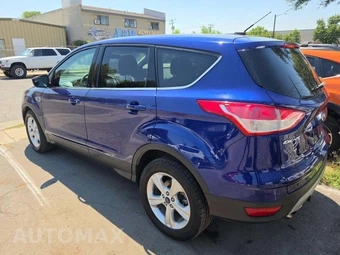 2015 Ford Escape SE - miniatura 2