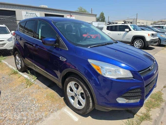 2015 Ford Escape SE - miniatura 4