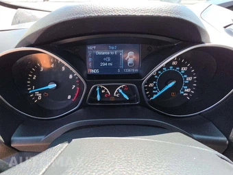 2015 Ford Escape SE - miniatura 9