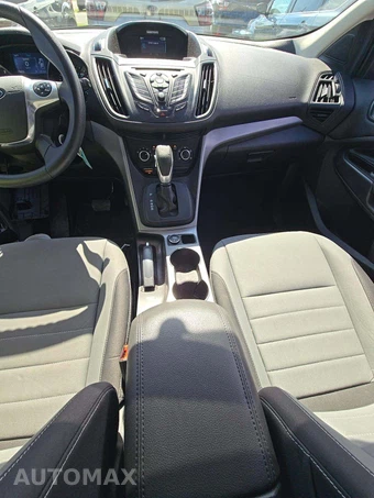 2015 Ford Escape SE – miniatura 10