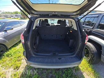 2015 Ford Escape SE – miniatura 14