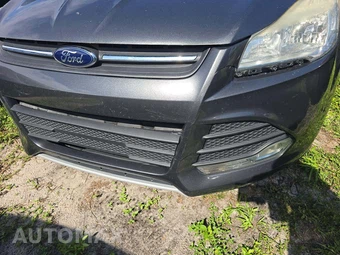 2015 Ford Escape SE – miniatura 21