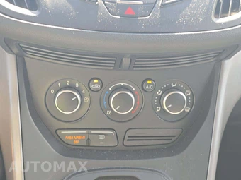 2015 Ford Escape SE – miniatura 27