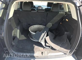 2015 Ford Escape SE – miniatura 12