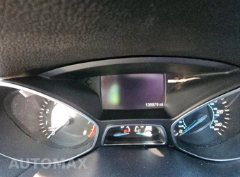 2015 Ford Escape SE – miniatura 3