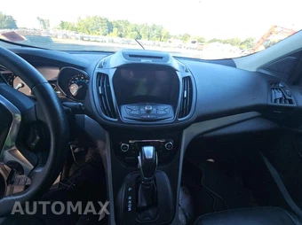 2015 Ford Escape SE – miniatura 7