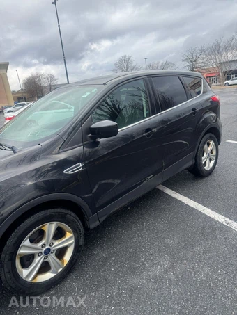 2015 Ford Escape SE - miniatura 2