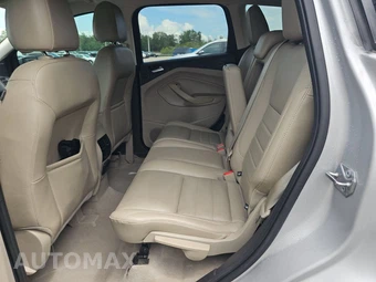 2015 Ford Escape Titanium - miniatura 13