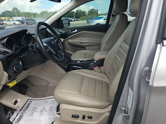 2015 Ford Escape Titanium - miniatura 7