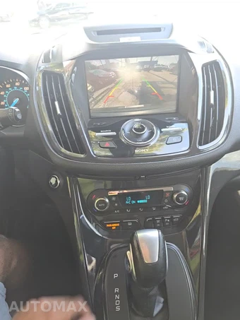 2015 Ford Escape Titanium - miniatura 27