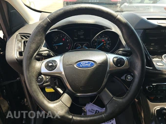 2015 Ford Escape Titanium – miniatura 10