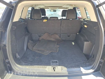 2015 Ford Escape Titanium – miniatura 16