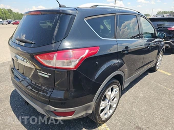 2015 Ford Escape Titanium – miniatura 4