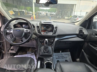 2015 Ford Escape Titanium – miniatura 11