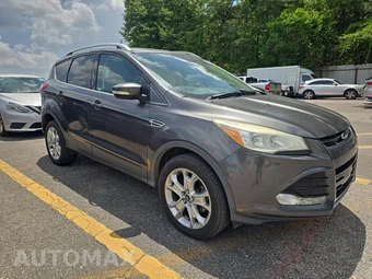 2015 Ford Escape Titanium – miniatura 3